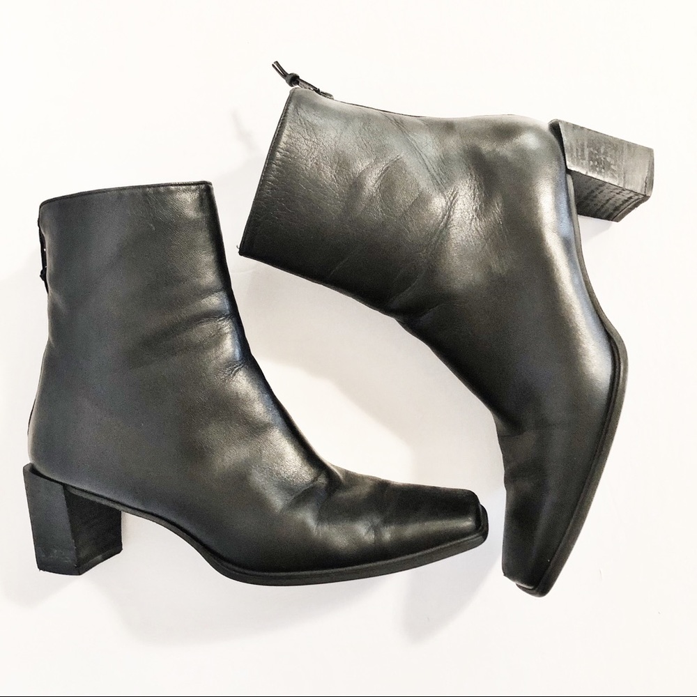 Stuart Weitzman Black Leather Ankle Booties -Sz 8